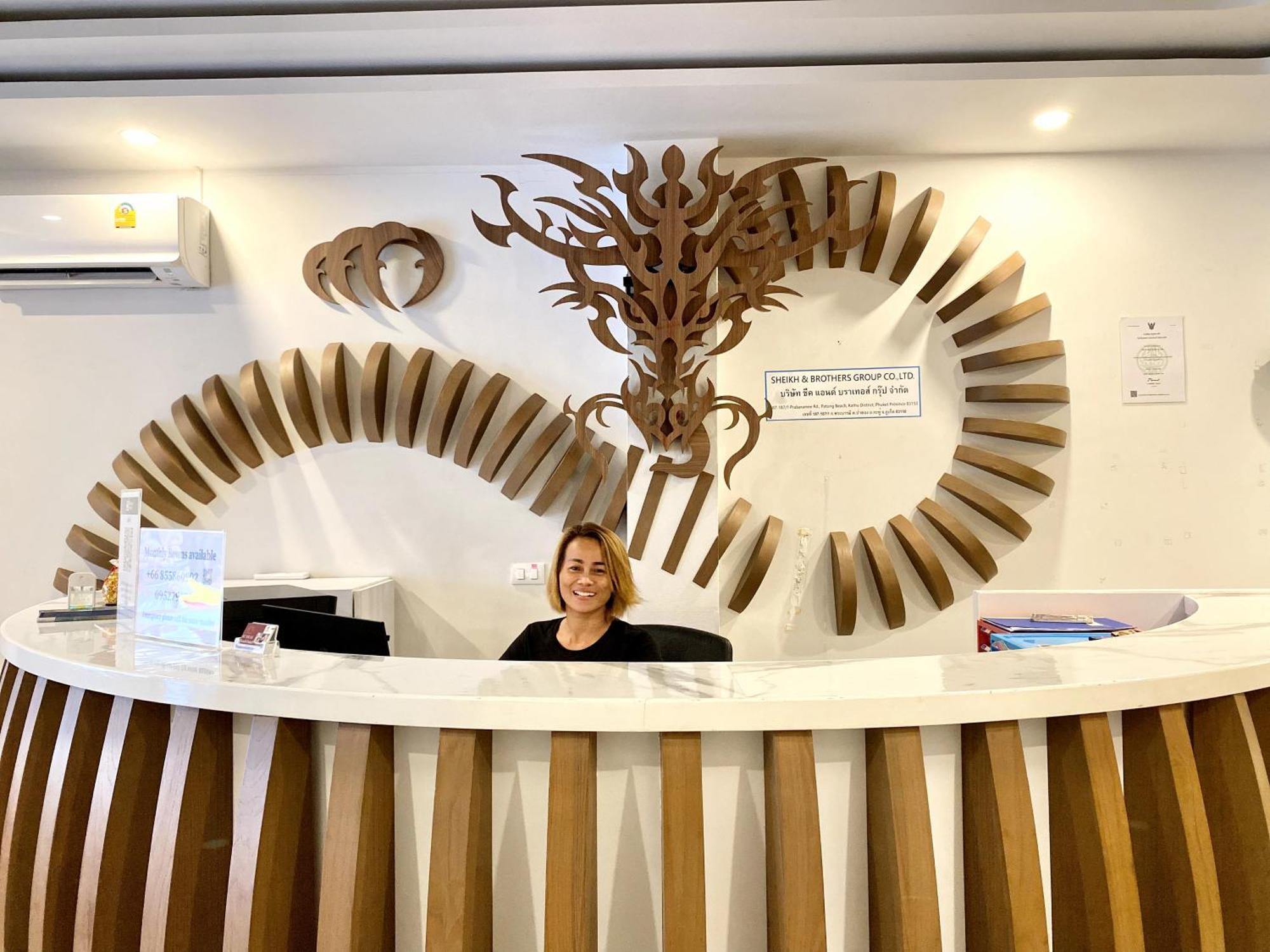 Sunray Beach Hotel Patong Екстериор снимка